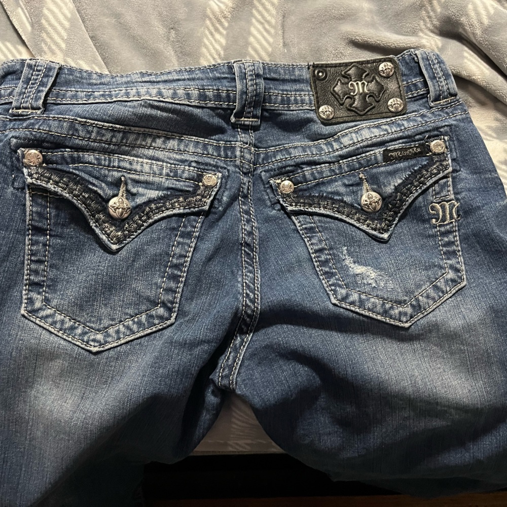 Miss me Capri size 26